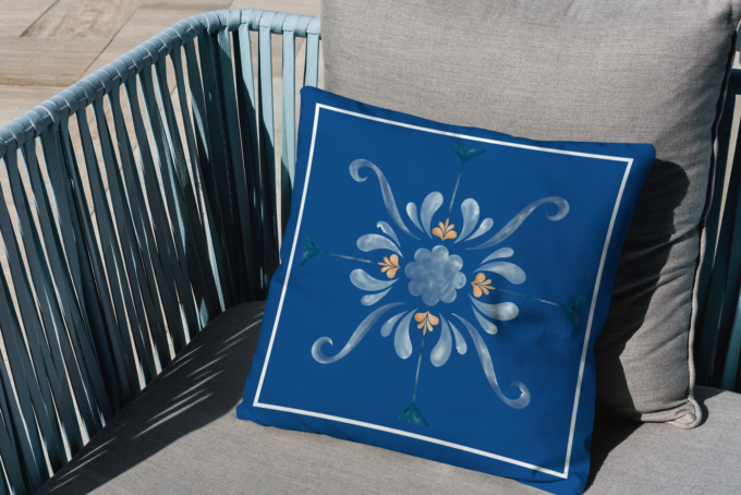 Regalia coussin bleu doré - Élégance ornementale en velours pour la déco